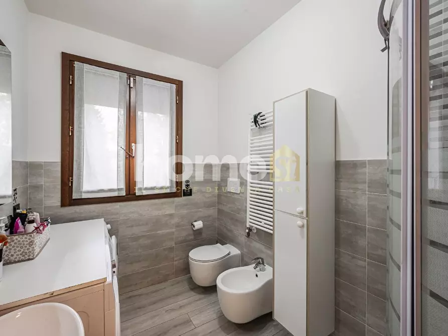 Immagine 31 di Appartamento in vendita  a Montecchio Emilia