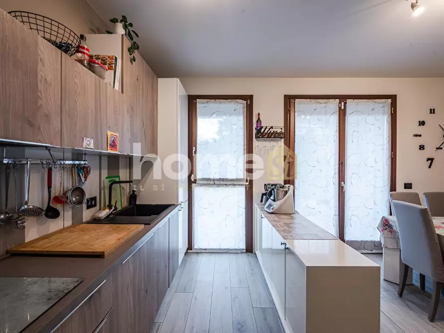 Immagine 9 di Appartamento in vendita  a Montecchio Emilia