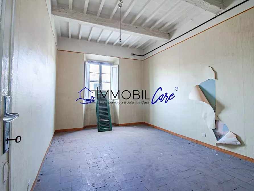 Immagine 8 di Appartamento in vendita  a Livorno