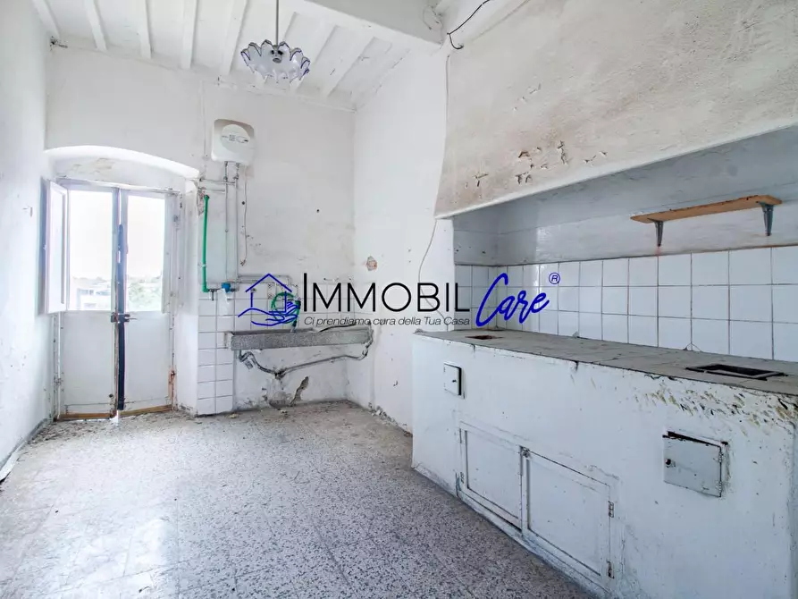 Immagine 3 di Appartamento in vendita  a Livorno