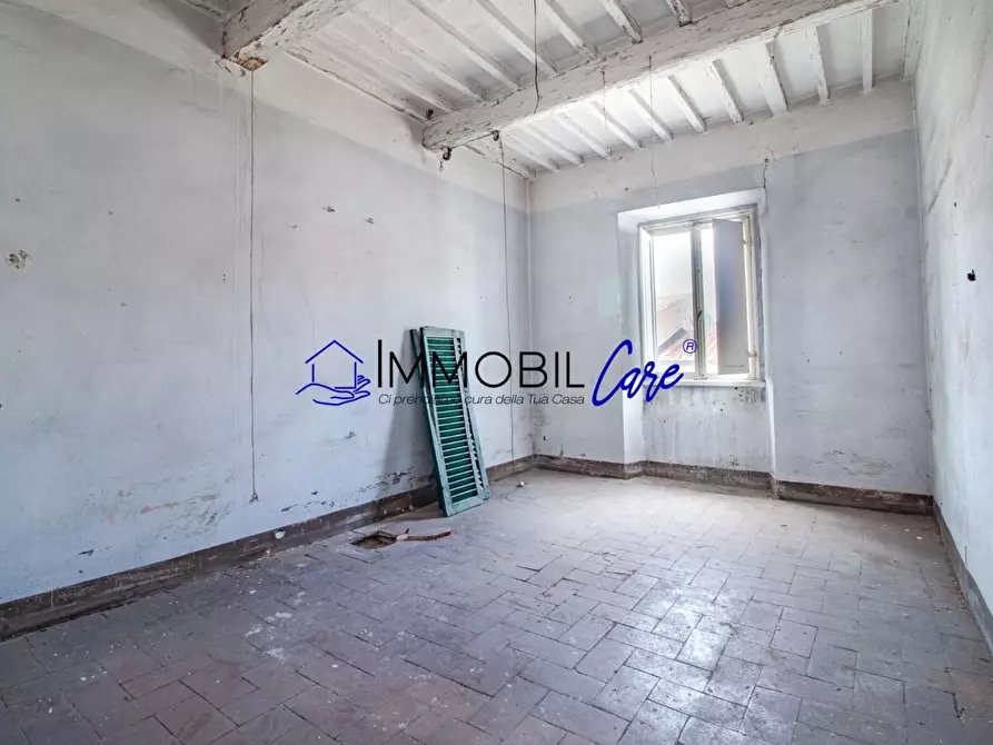 Immagine 6 di Appartamento in vendita  a Livorno