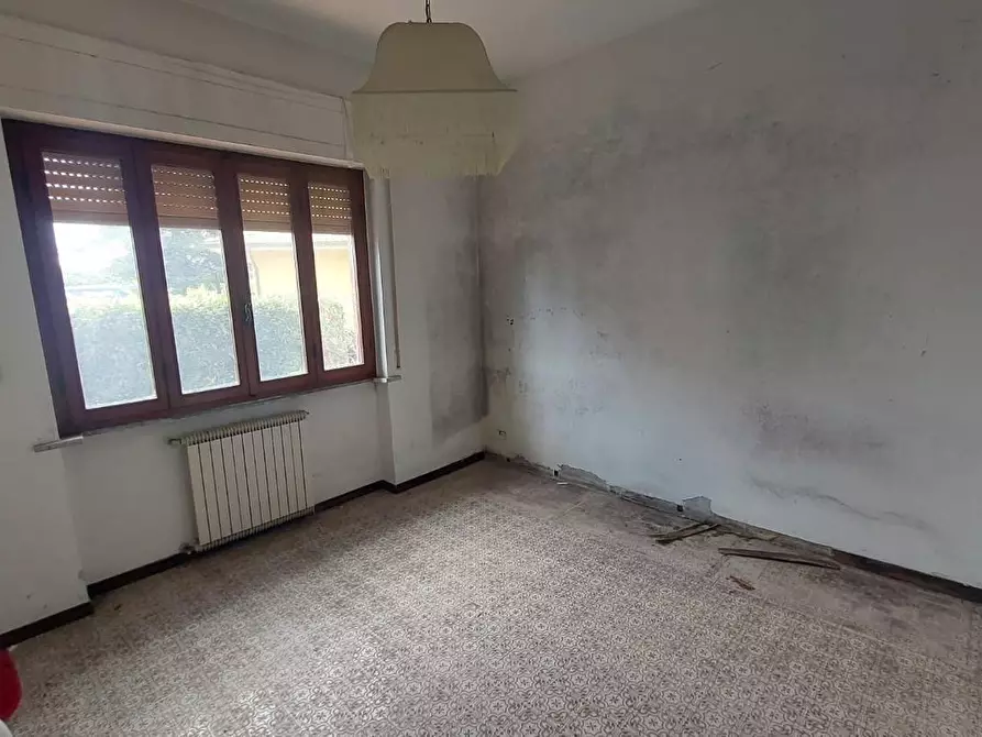 Immagine 7 di Villa in vendita  a Ponsacco