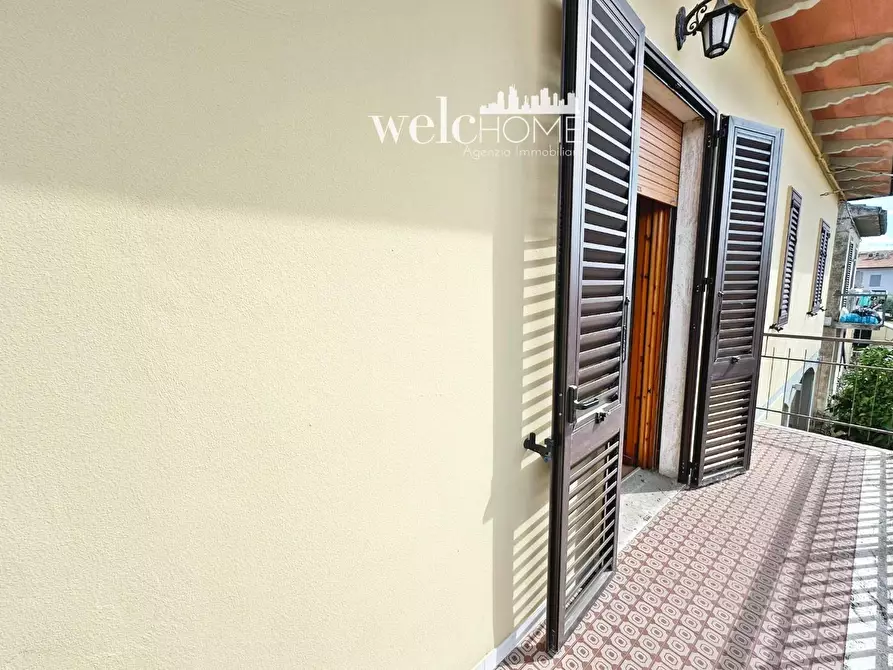 Immagine 20 di Appartamento in vendita  a Campi Bisenzio