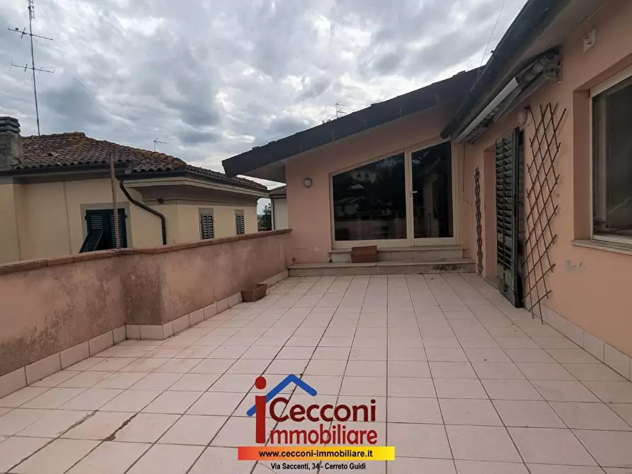 Immagine 2 di Appartamento in vendita  a Lamporecchio