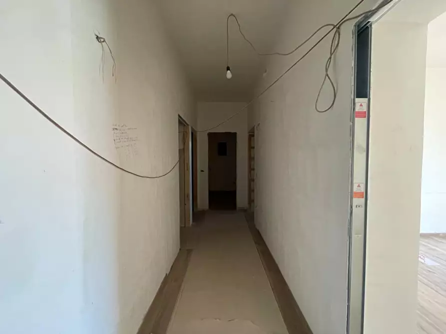 Immagine 7 di Appartamento in vendita  a Crispiano