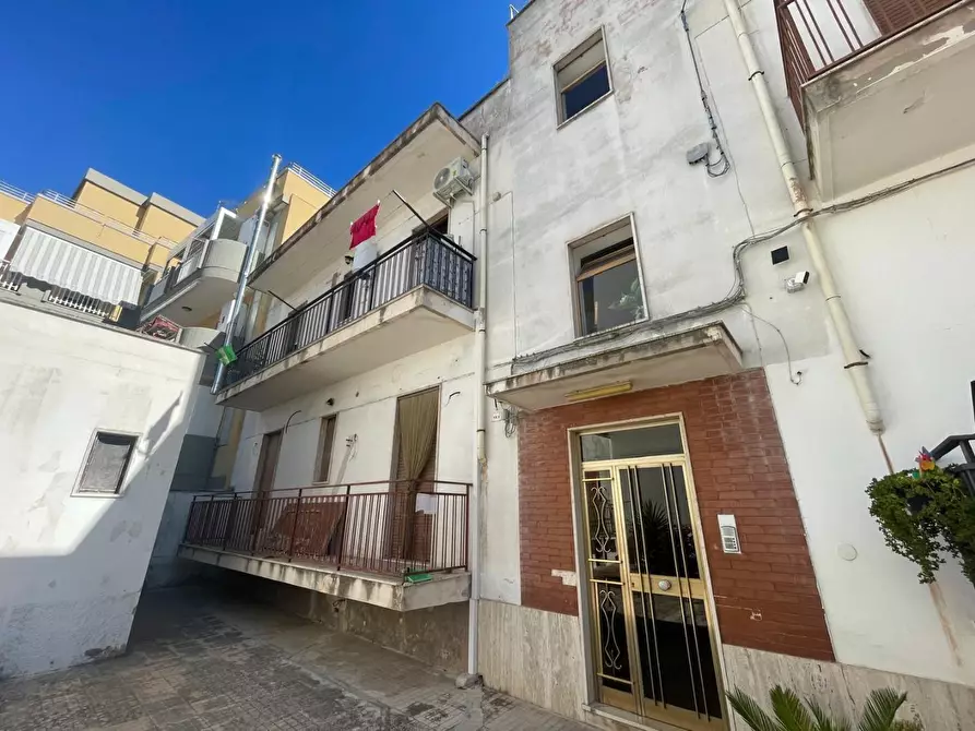 Immagine 4 di Appartamento in vendita  a Crispiano