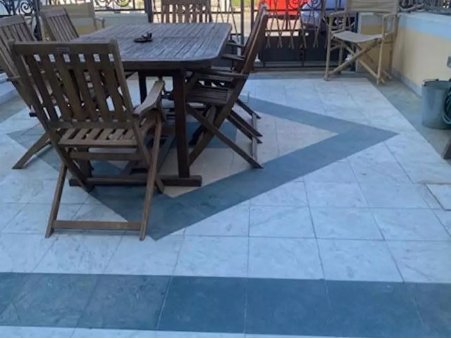 Immagine 3 di Appartamento in vendita  a Camaiore