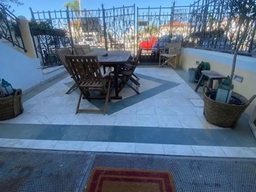 Immagine 5 di Appartamento in vendita  a Camaiore