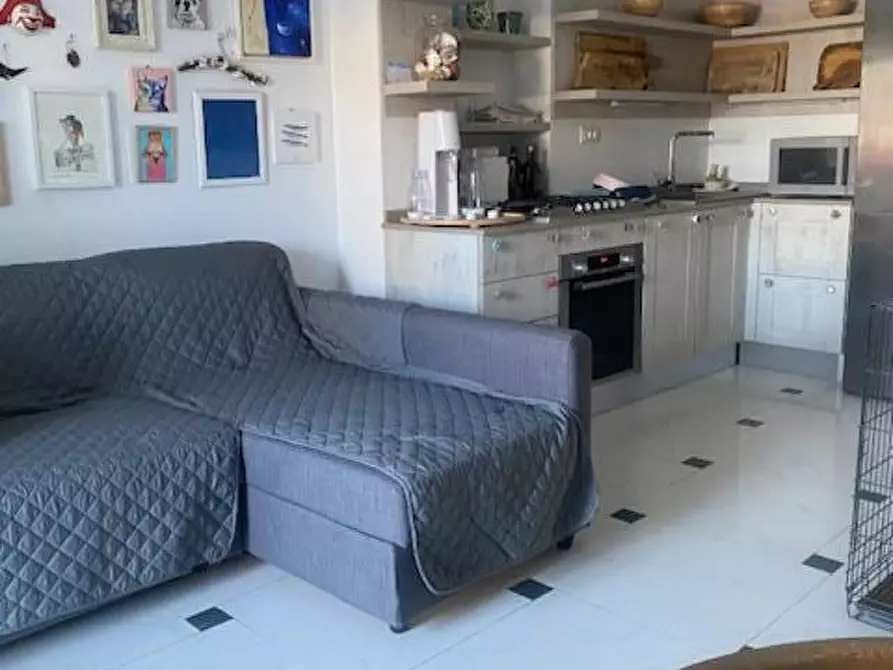 Immagine 15 di Appartamento in vendita  a Camaiore