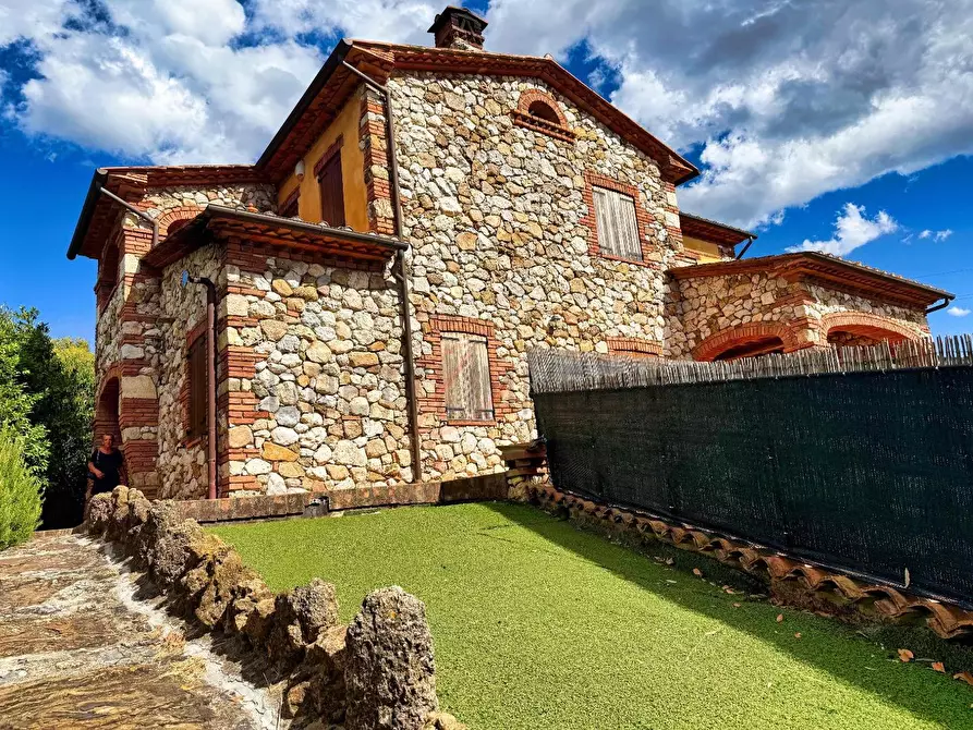 Immagine 44 di Villa in vendita  a Gavorrano