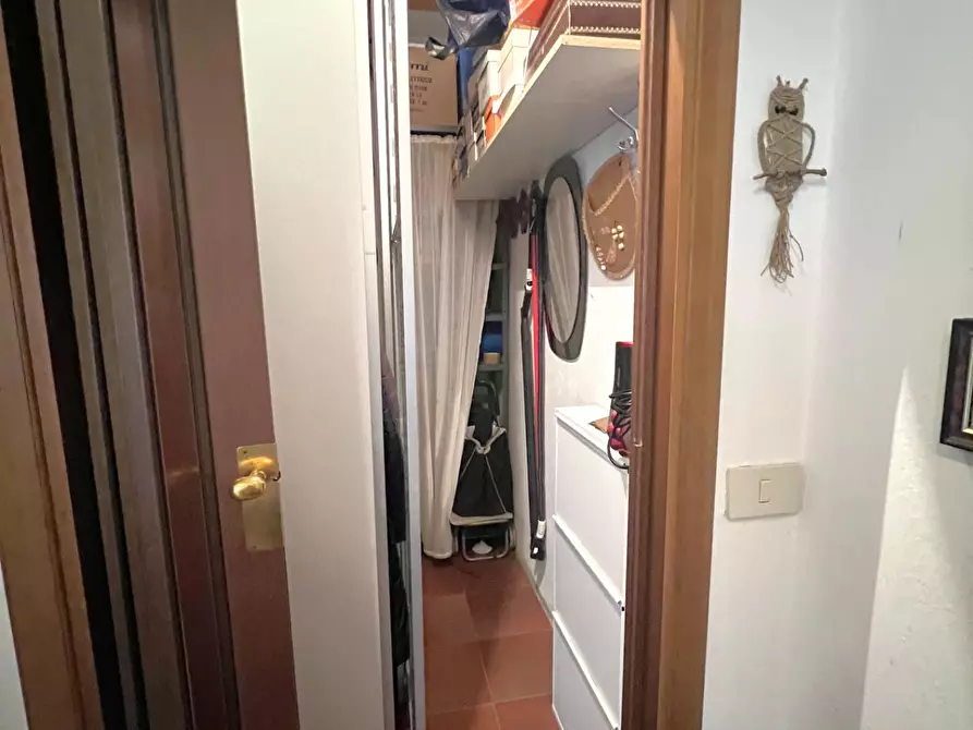 Immagine 17 di Appartamento in vendita  a Pisa