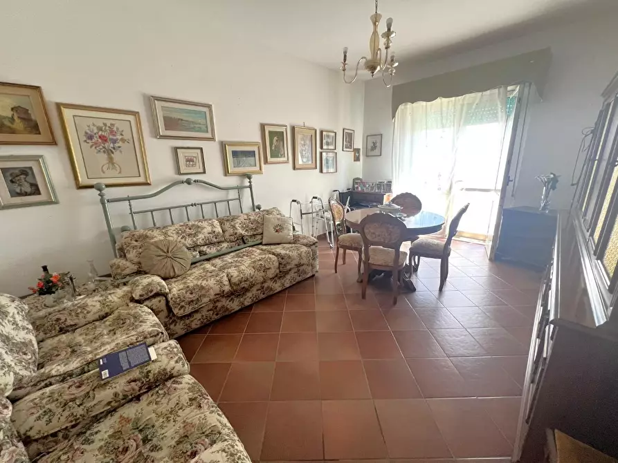 Immagine 2 di Appartamento in vendita  a Pisa