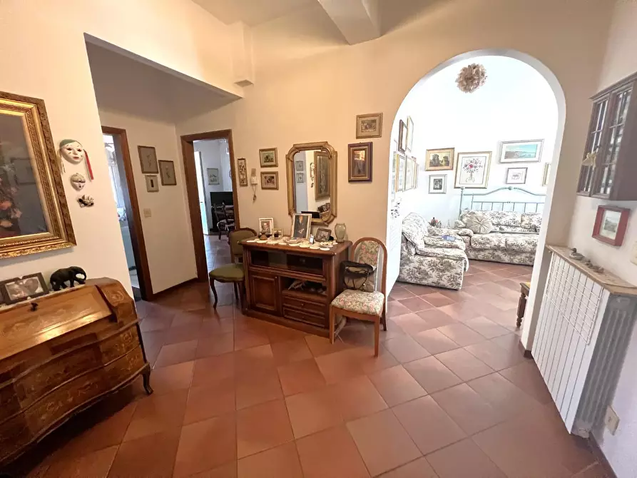 Immagine 5 di Appartamento in vendita  a Pisa