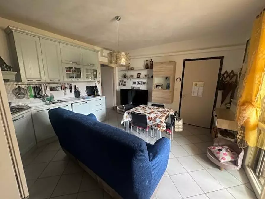 Immagine 3 di Appartamento in vendita  a Livorno