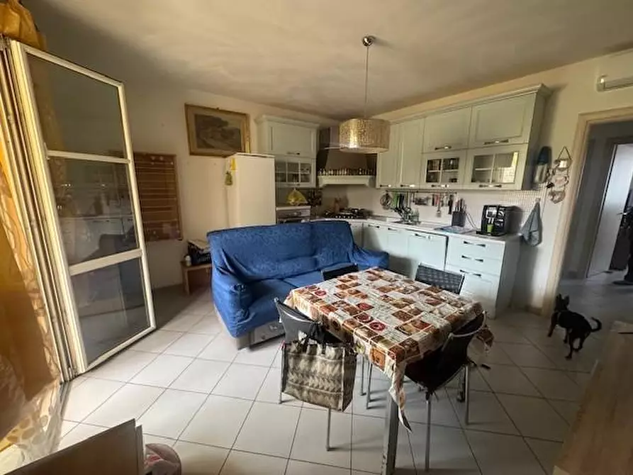 Immagine 2 di Appartamento in vendita  a Livorno