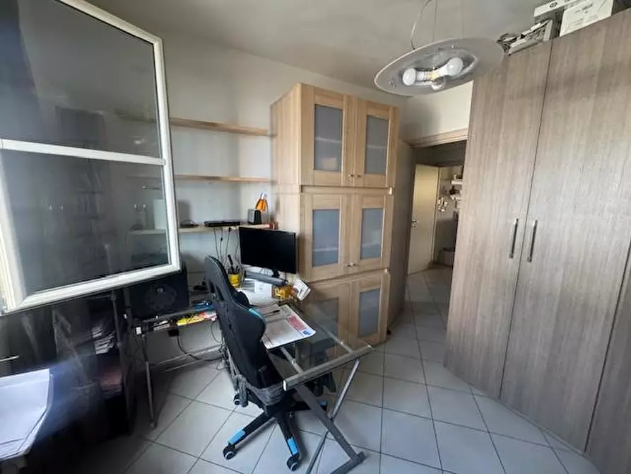 Immagine 20 di Appartamento in vendita  a Livorno