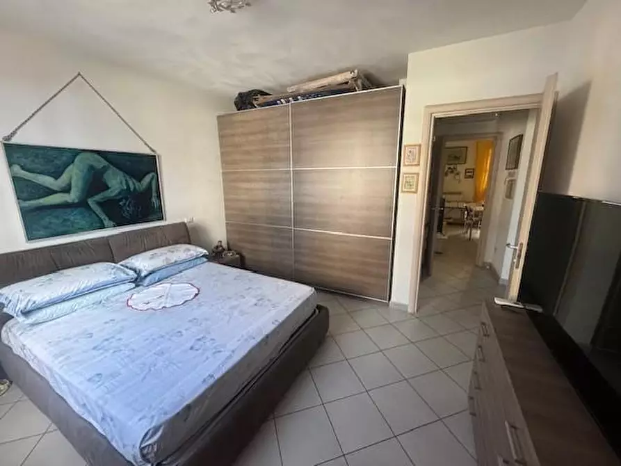 Immagine 15 di Appartamento in vendita  a Livorno