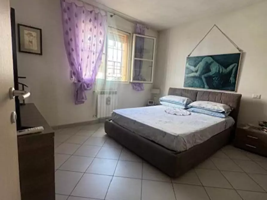 Immagine 18 di Appartamento in vendita  a Livorno