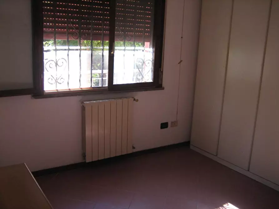 Immagine 6 di Appartamento in vendita  a Pisa