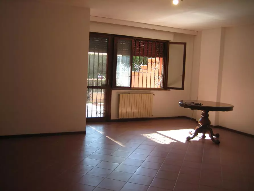 Immagine 1 di Appartamento in vendita  a Pisa