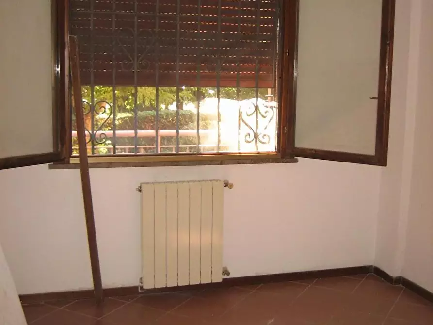 Immagine 10 di Appartamento in vendita  a Pisa