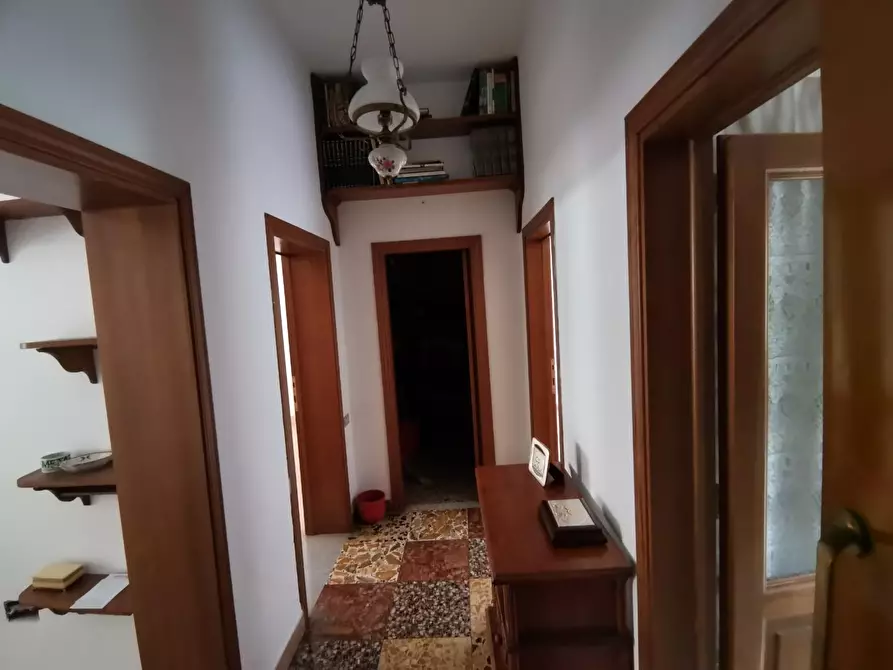 Immagine 16 di Appartamento in vendita  a Poggibonsi