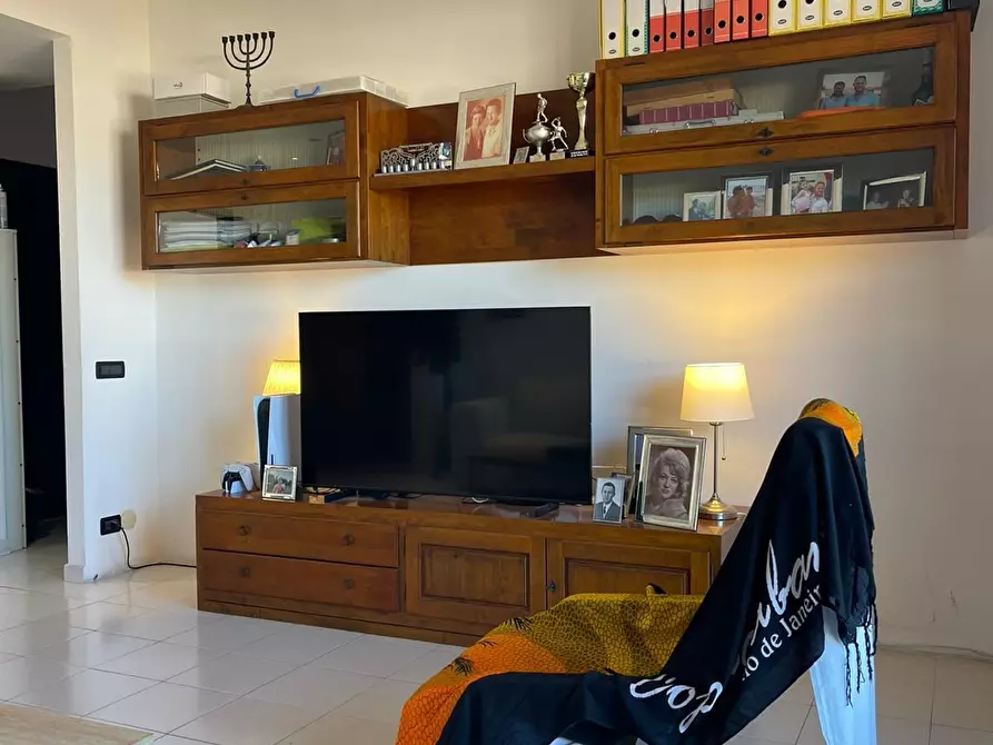 Immagine 9 di Appartamento in vendita  a Cascina