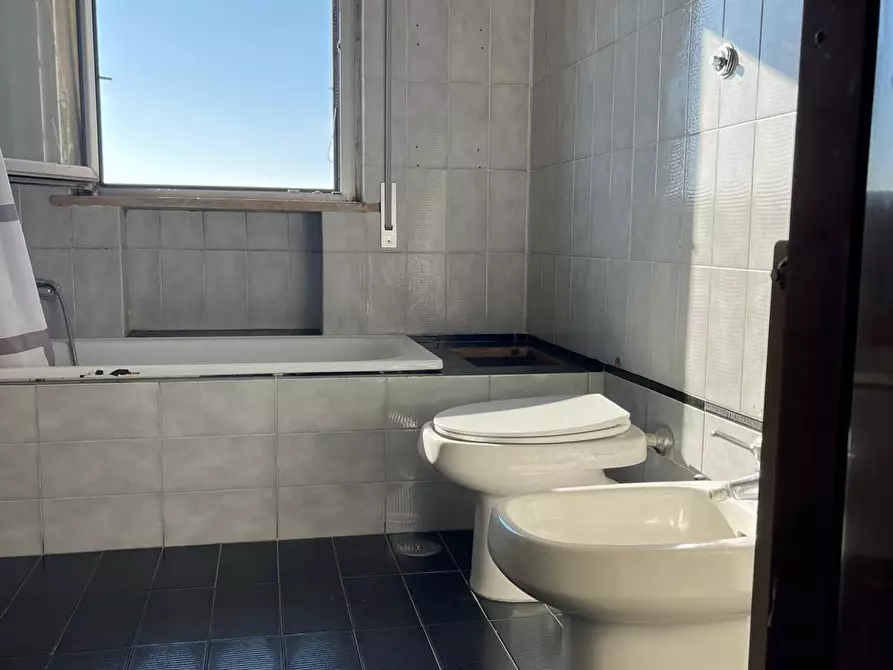 Immagine 16 di Appartamento in vendita  a Cascina