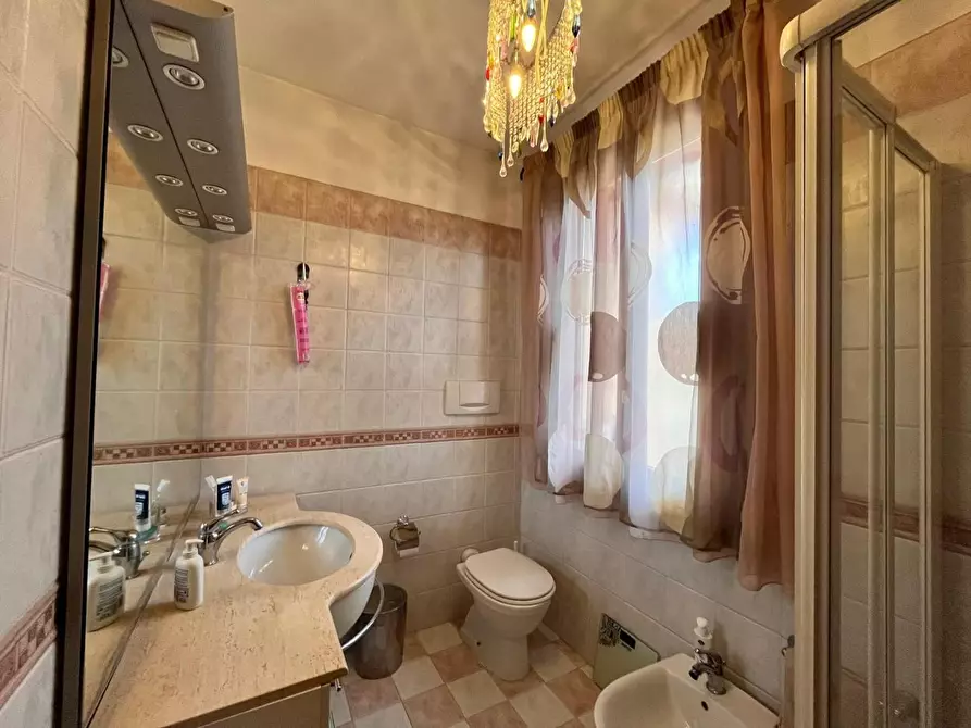 Immagine 42 di Appartamento in vendita  a Castellina Marittima