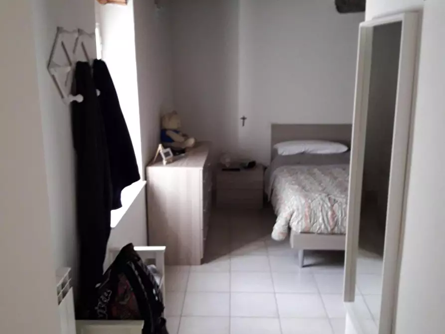 Immagine 4 di Appartamento in vendita  a Carrara