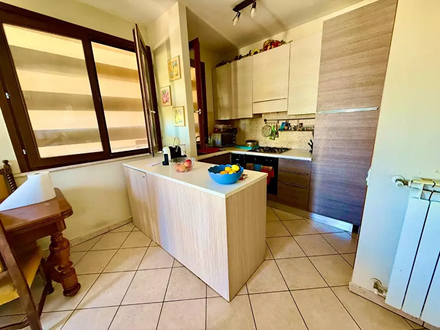 Immagine 9 di Appartamento in vendita  a Santa Maria A Monte