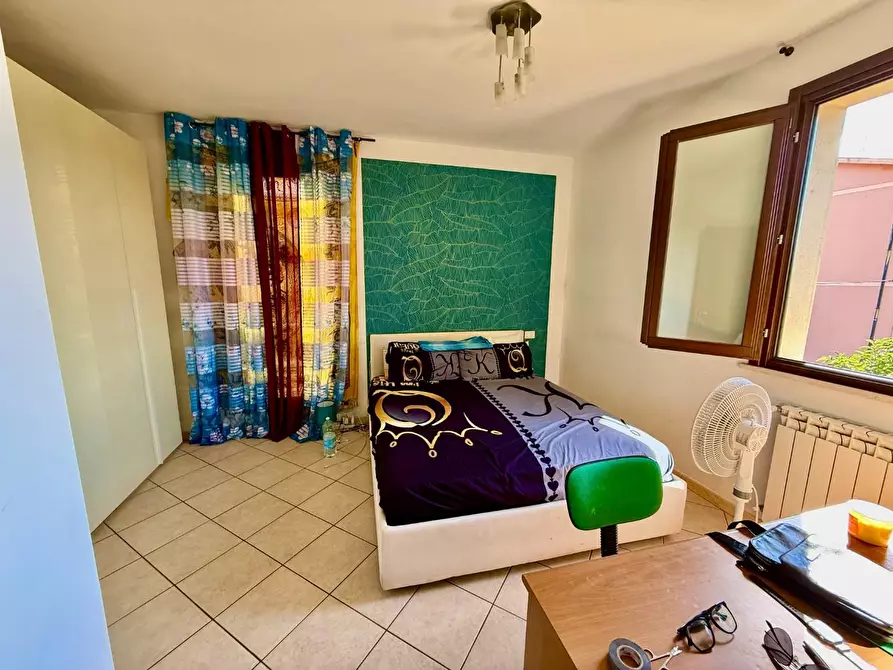 Immagine 16 di Appartamento in vendita  a Santa Maria A Monte