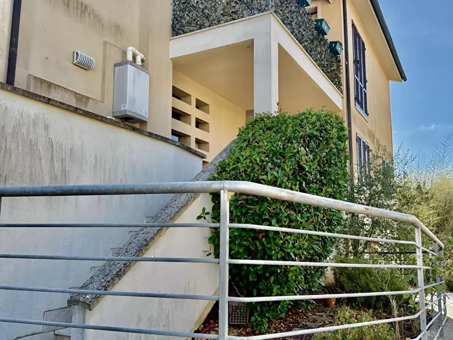 Immagine 1 di Appartamento in vendita  a Santa Maria A Monte