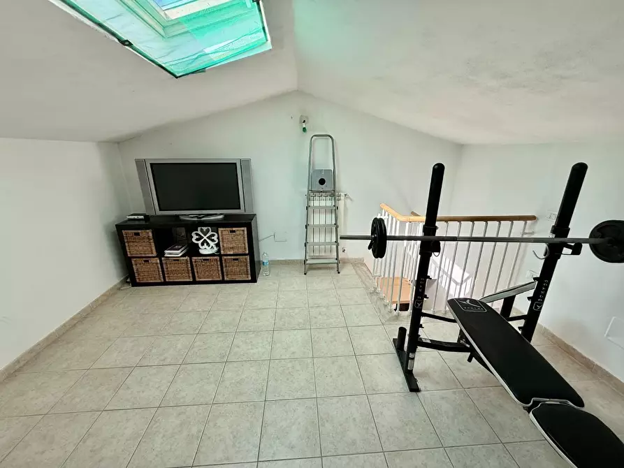 Immagine 22 di Appartamento in vendita  a Santa Maria A Monte