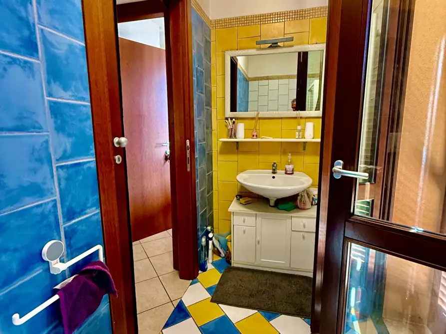 Immagine 15 di Appartamento in vendita  a Santa Maria A Monte