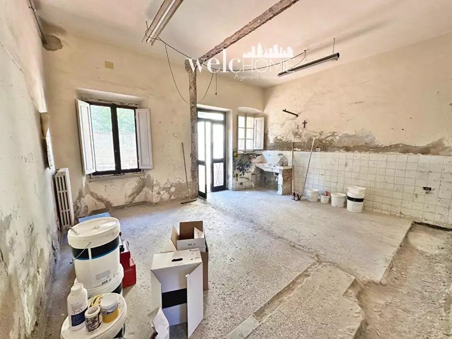 Immagine 21 di Terratetto in vendita  a Campi Bisenzio