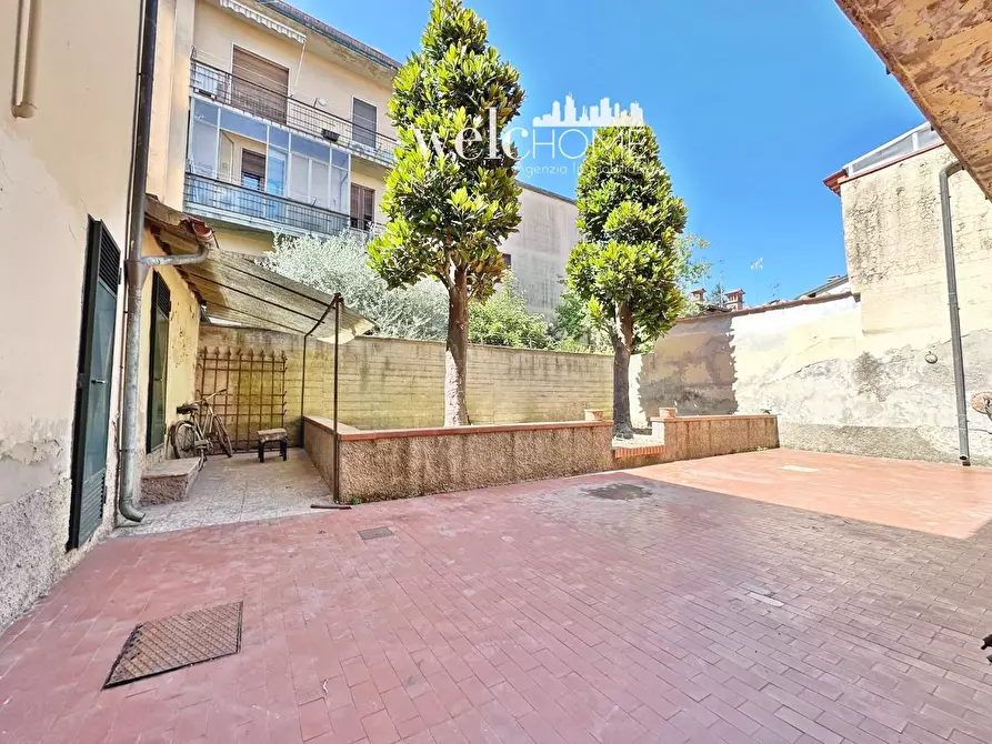 Immagine 3 di Terratetto in vendita  a Campi Bisenzio