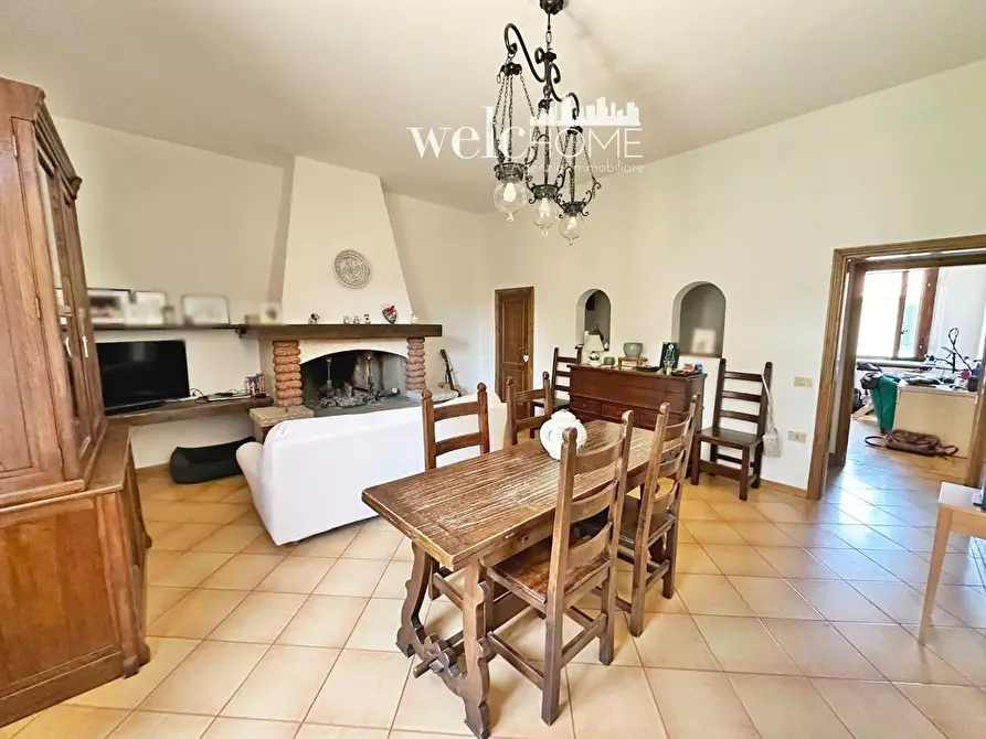 Immagine 6 di Terratetto in vendita  a Campi Bisenzio