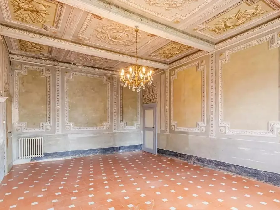 Immagine 2 di Villa in vendita  a Fauglia