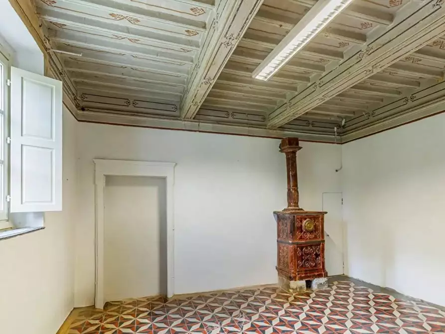 Immagine 8 di Villa in vendita  a Fauglia