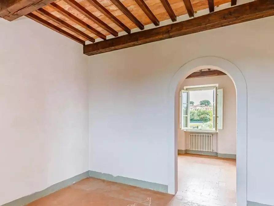 Immagine 7 di Villa in vendita  a Fauglia