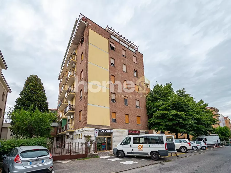 Immagine 30 di Appartamento in vendita  a Modena