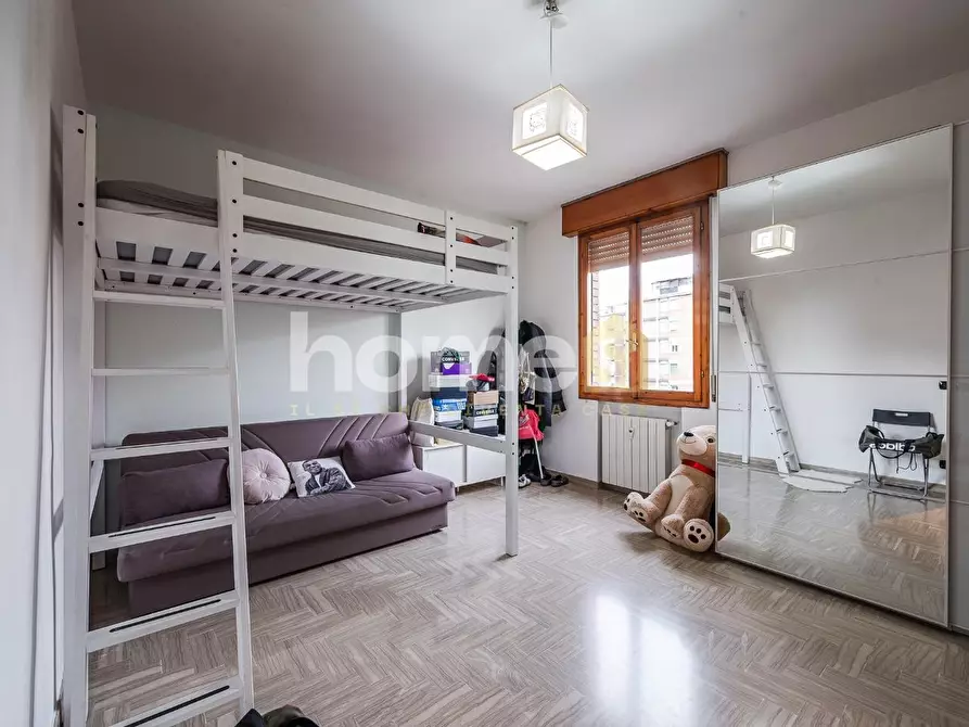 Immagine 16 di Appartamento in vendita  a Modena