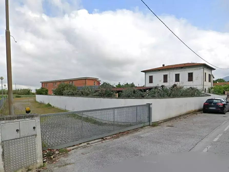 Immagine 2 di Capannone industriale in vendita  a San Giuliano Terme