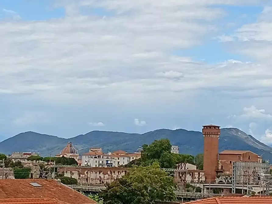 Immagine 16 di Appartamento in vendita  a Pisa