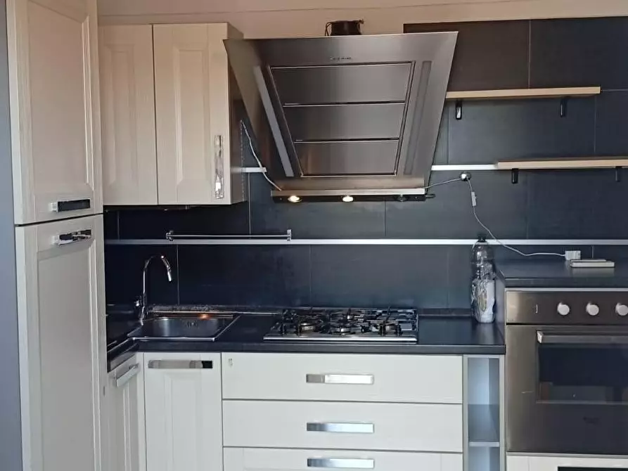 Immagine 3 di Appartamento in vendita  a Pisa