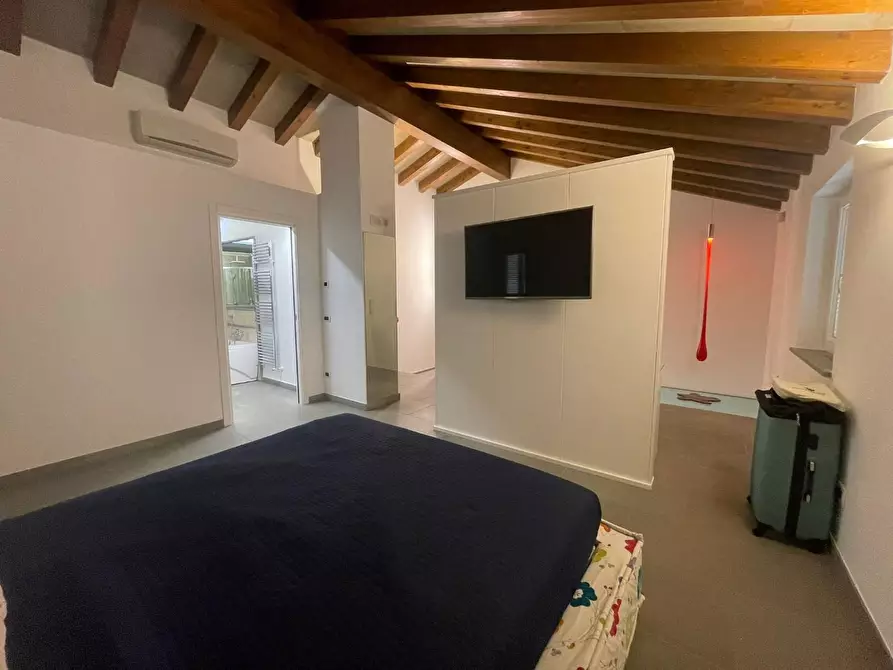 Immagine 8 di Casa semindipendente in vendita  a Castelnuovo Magra