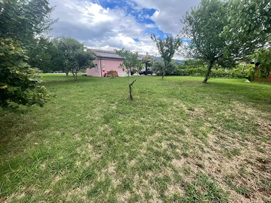 Immagine 14 di Casa semindipendente in vendita  a Castelnuovo Magra