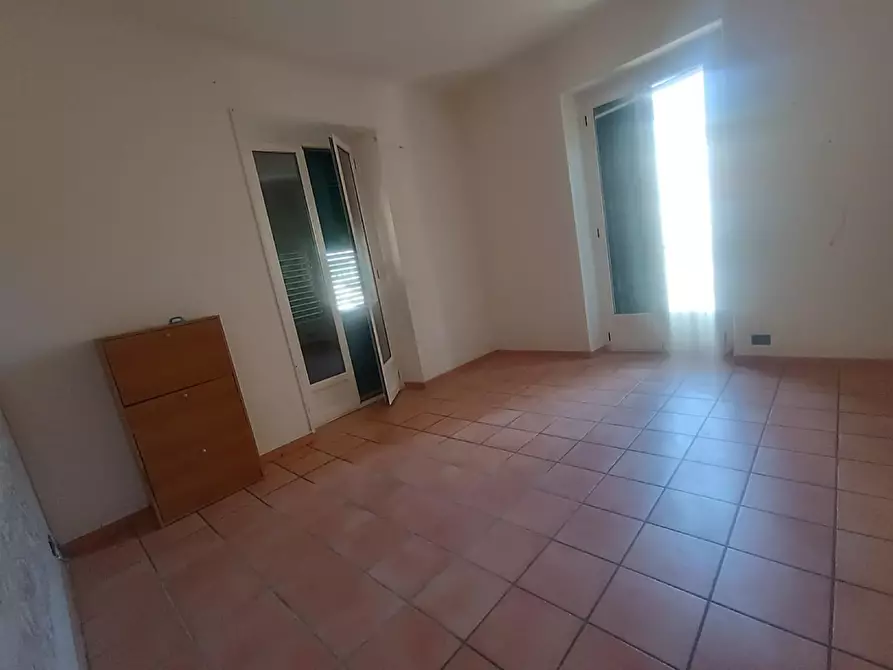 Immagine 6 di Appartamento in vendita  a Taranto