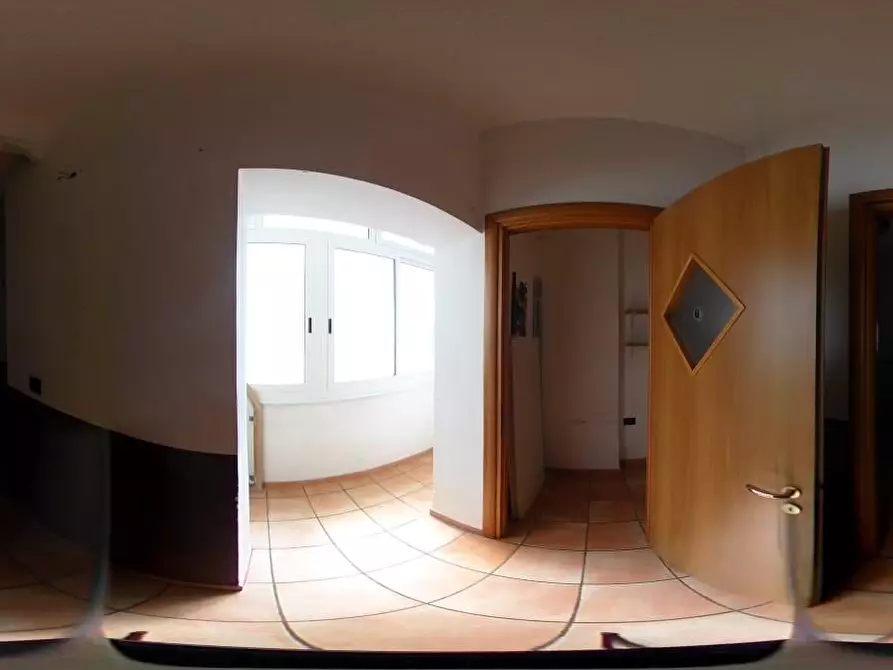 Immagine 26 di Appartamento in vendita  a Taranto